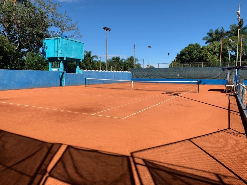 Quadra de tênis - Associação Atlética Banco do Brasil - Campinas/SP